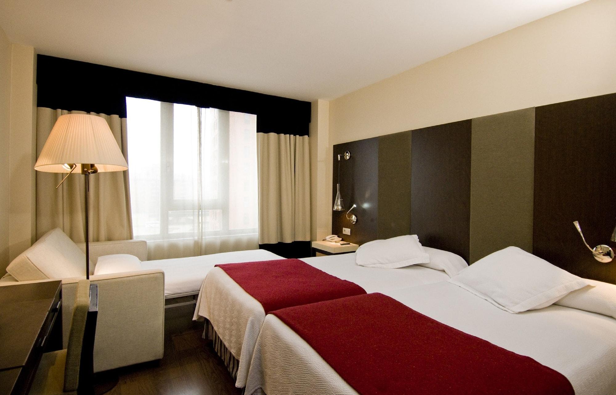 Nh Valladolid Balago Exterior photo